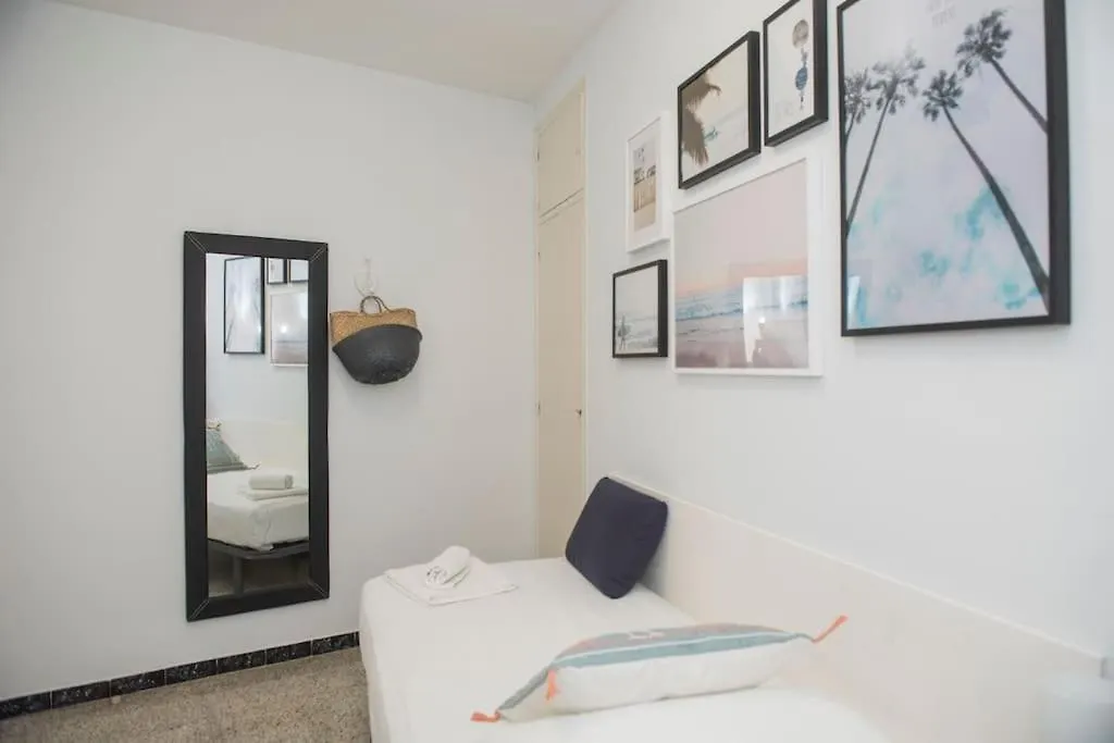 Sunny And Quiet Sagrada Familia Apartment Barcelona Spain